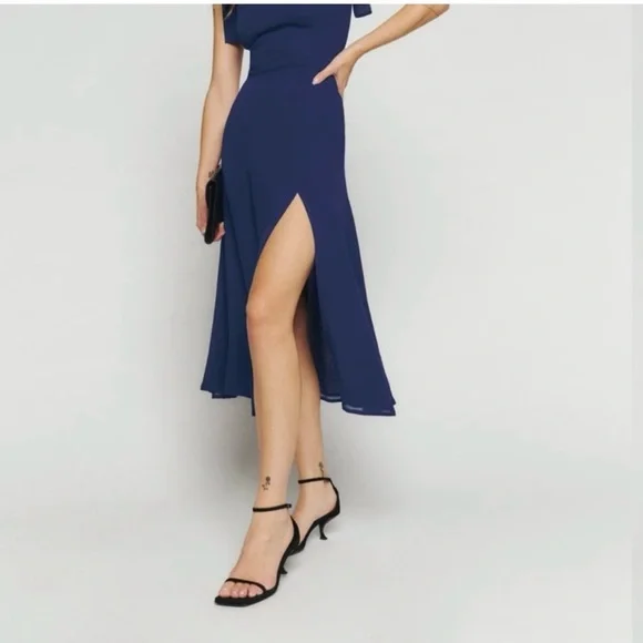 Reformation Twilight Dress in Danube size 12 - Picture 3 of 7